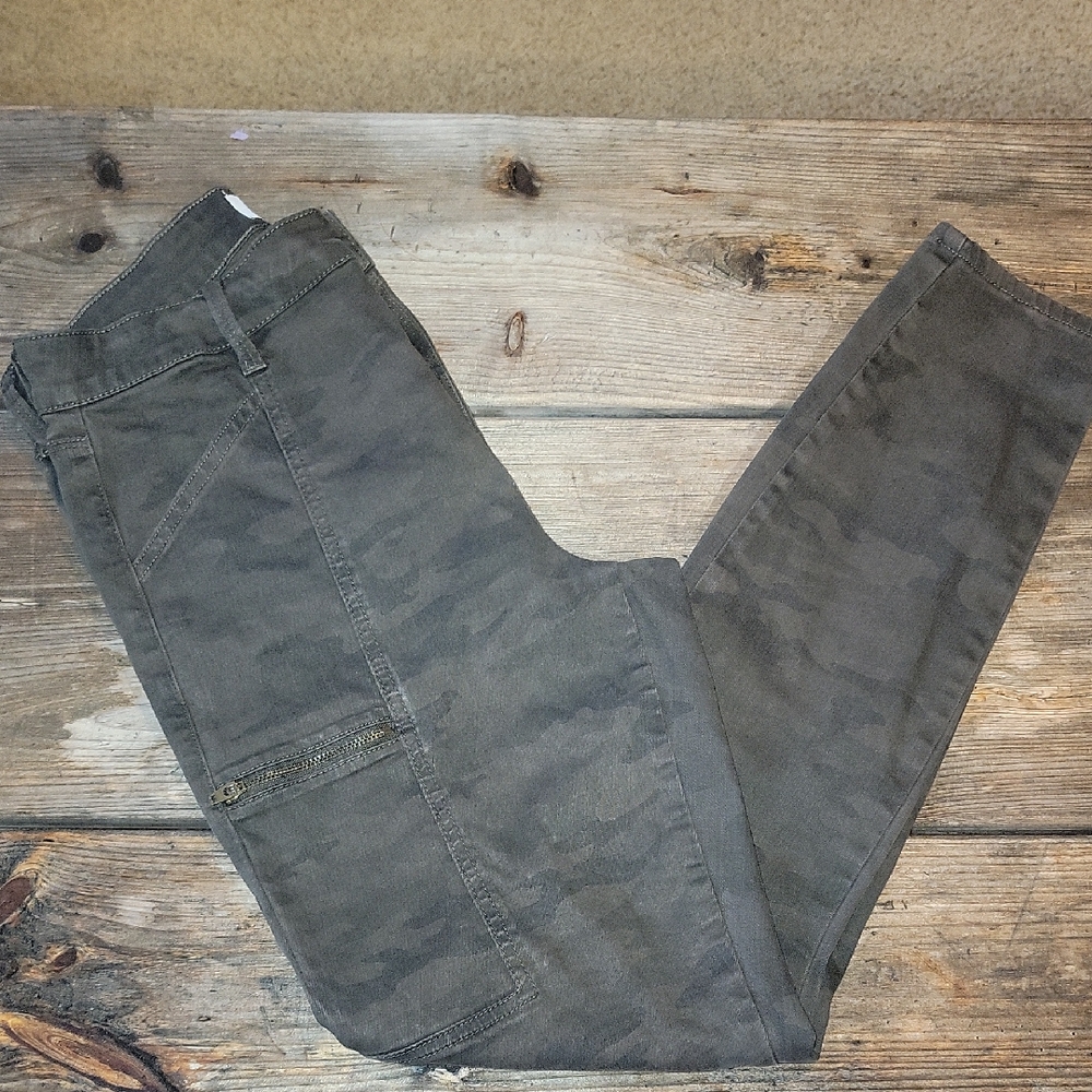 Pistola Women's Camouflage Skinny Pants